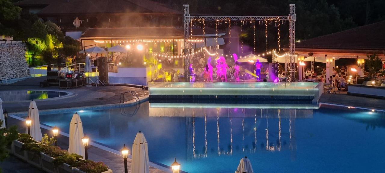 Eve Santa Marina Studios - Sea, Pools, Relax Sozopol Exterior foto