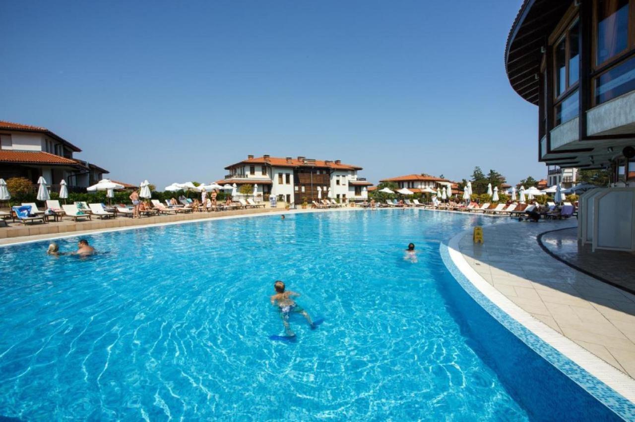 Eve Santa Marina Studios - Sea, Pools, Relax Sozopol Exterior foto